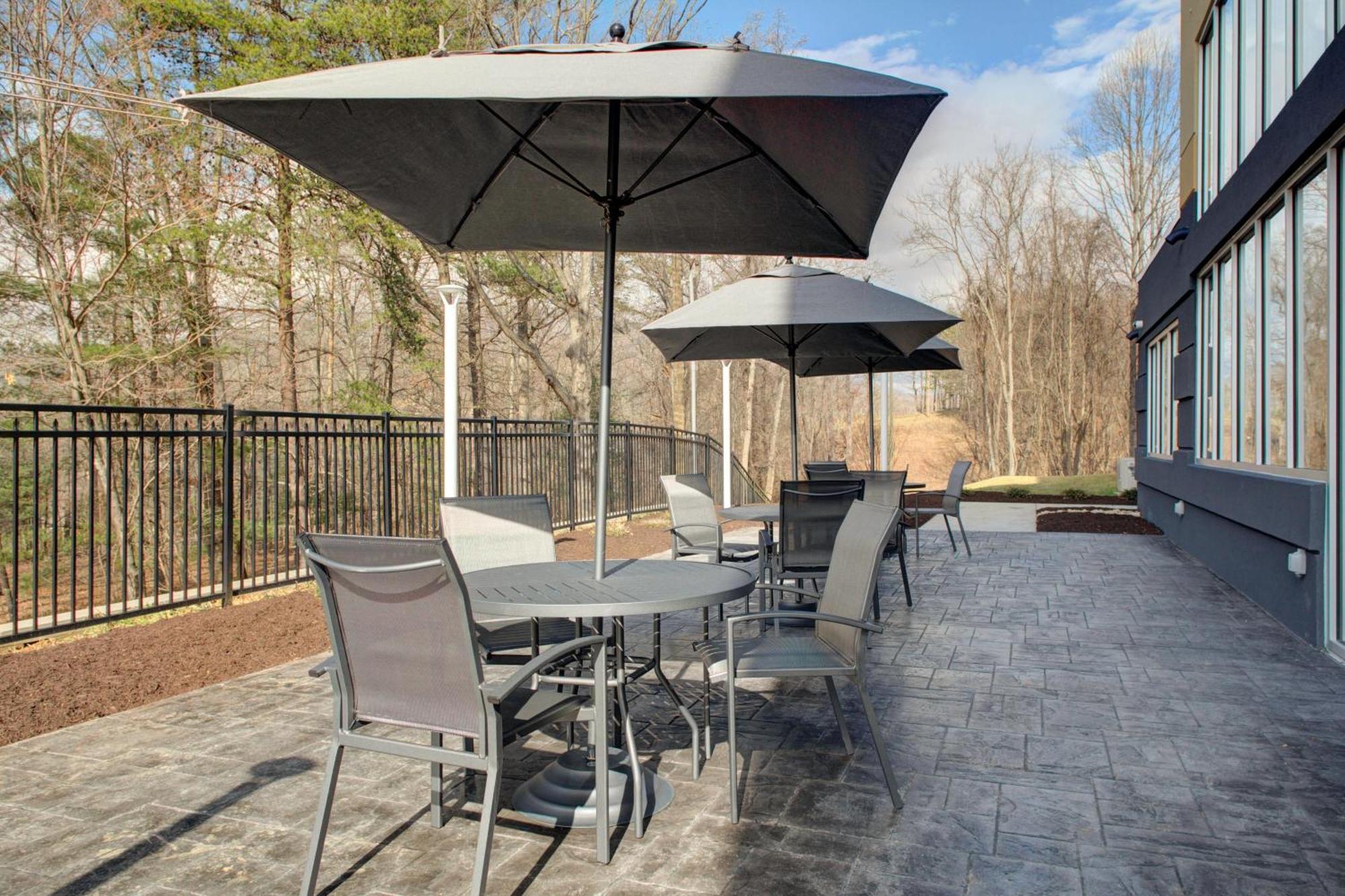 Fairfield Inn & Suites By Marriott Roanoke Salem Extérieur photo