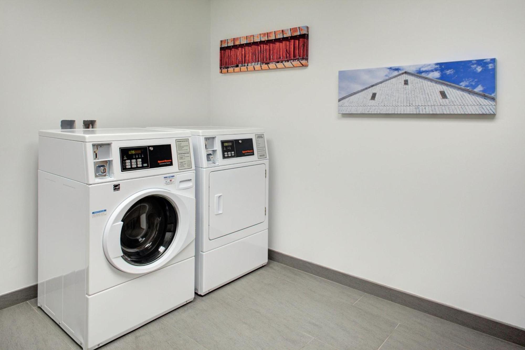 Fairfield Inn & Suites By Marriott Roanoke Salem Extérieur photo